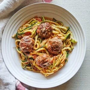 Easy and Delicious Zucchini Noodles with Meatballs